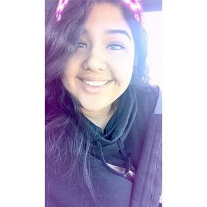 Meet your Posher, Kimberly